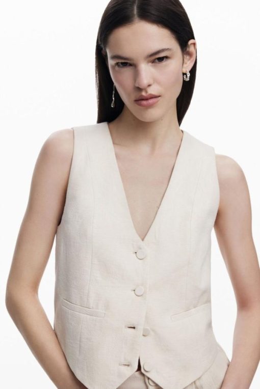 Theoutfithaus.shop04608b8079 7
