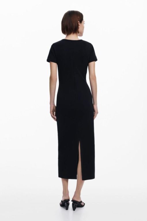 Theoutfithaus.shop0583f2fab4 4