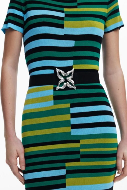Theoutfithaus.shop06f5fcd8a4 4