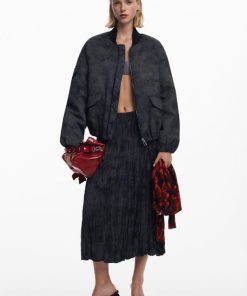 Theoutfithaus.shop07e627dd0e 2