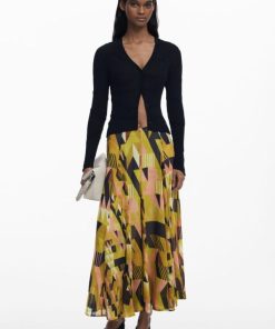 Theoutfithaus.shop09a8d33389 1