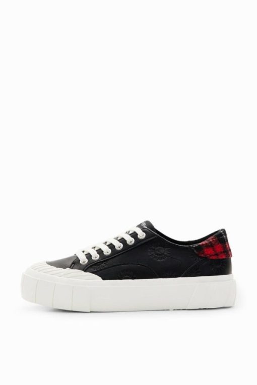 Theoutfithaus.shop10cdc68916 1