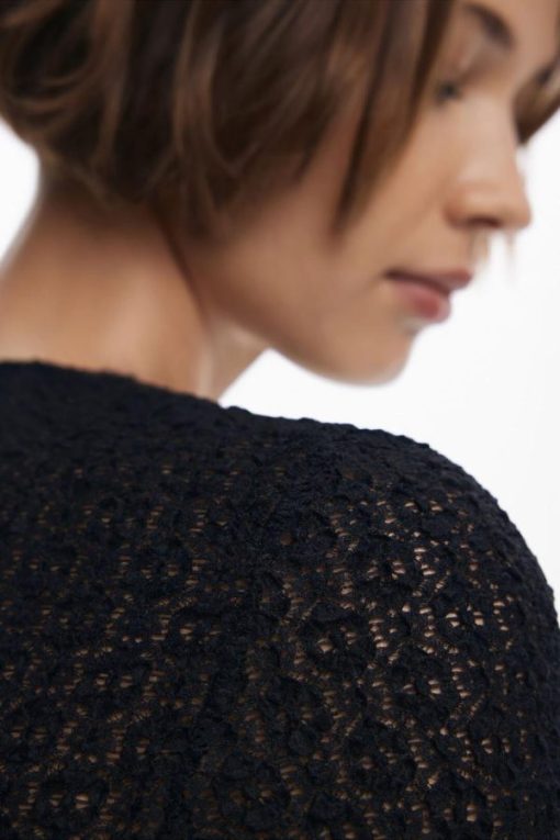 Theoutfithaus.shop1498a302e7 5