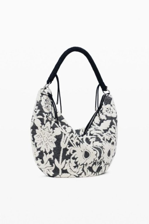 Theoutfithaus.shop158db052e8 3