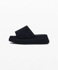 Theoutfithaus.shop15f3a67fd6 1