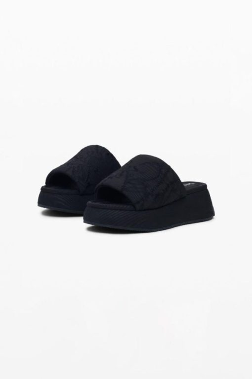 Theoutfithaus.shop15f3a67fd6 2