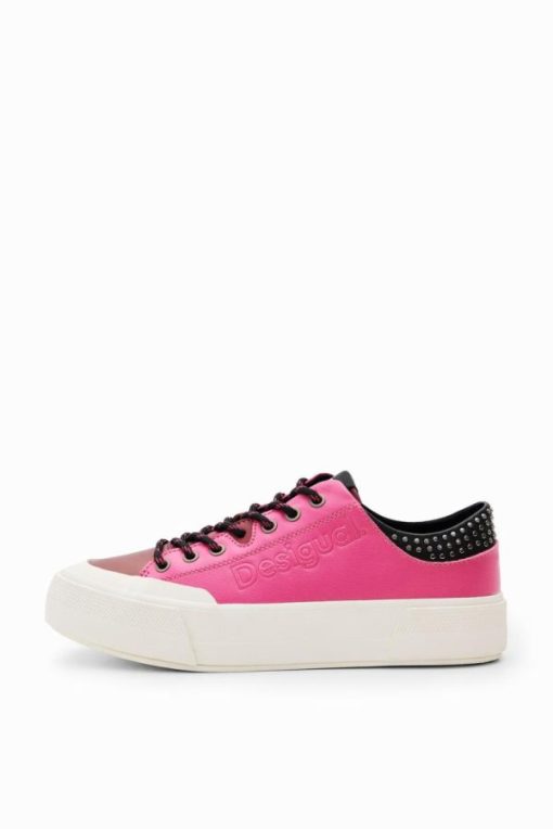 Theoutfithaus.shop174070330f 1