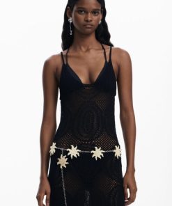 Theoutfithaus.shop181748a297 1
