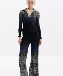 Theoutfithaus.shop1f18313291 2