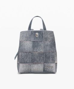 Theoutfithaus.shop1f3acb4a67 1
