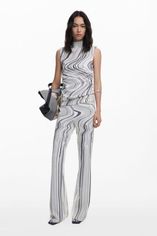 Theoutfithaus.shop21e778300f 2