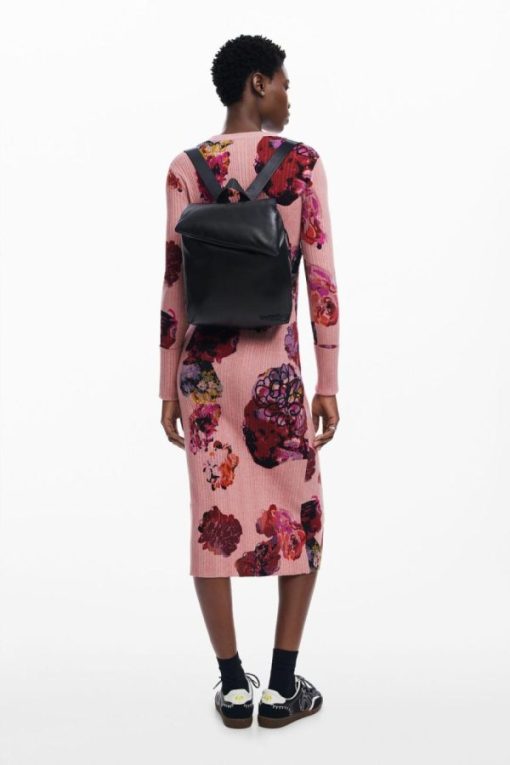 Theoutfithaus.shop21e7c98ba7 2