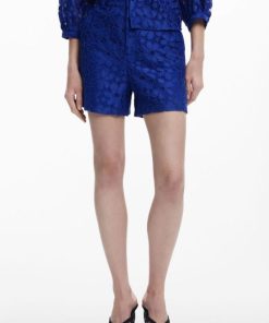 Theoutfithaus.shop22d3010975 2