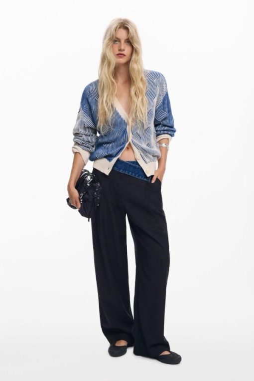 Theoutfithaus.shop25543d3f3e 1