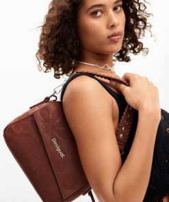 Theoutfithaus.shop2a497c7e88 2