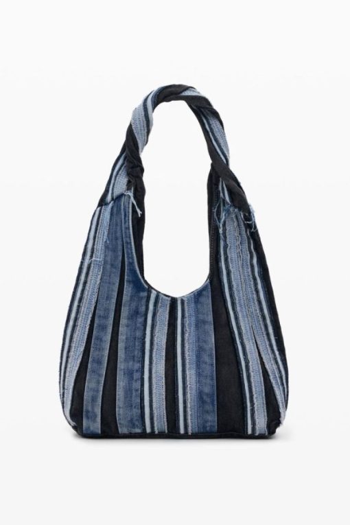 Theoutfithaus.shop324e7885fd 4