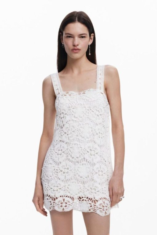 Theoutfithaus.shop34d1df9279 3