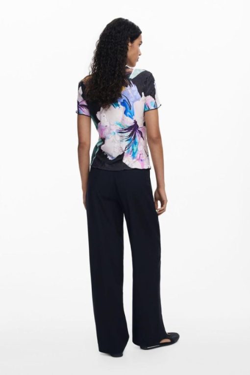Theoutfithaus.shop39a5222217 4