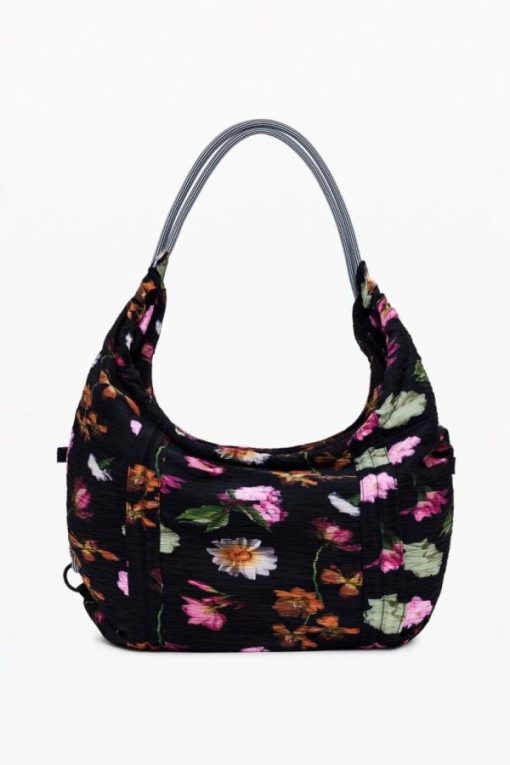 Theoutfithaus.shop428c60667f 1