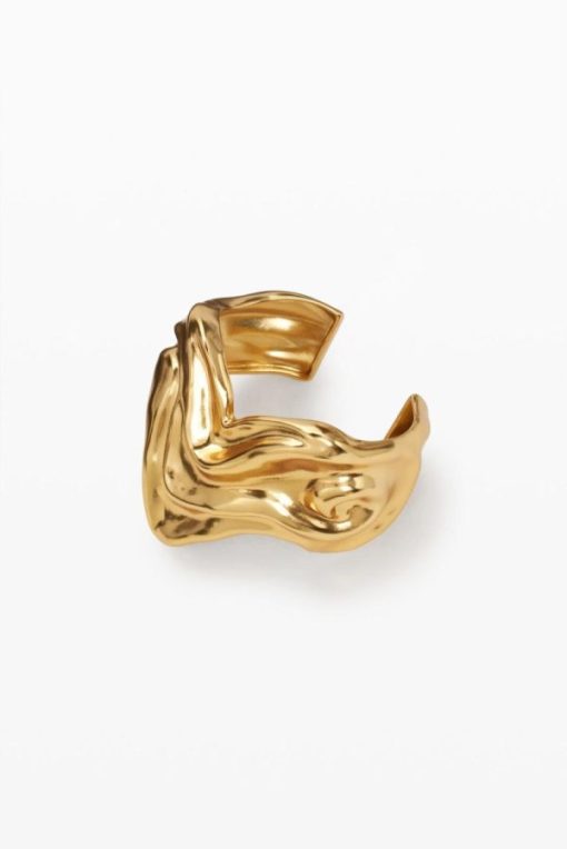 Theoutfithaus.shop450472838f 2