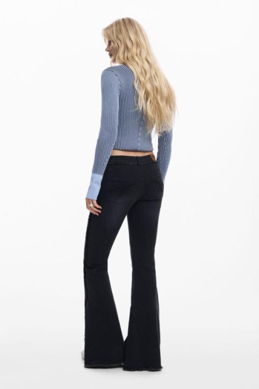 Theoutfithaus.shop47a446e900 4