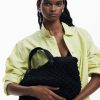 Theoutfithaus.shop49610786ec 2