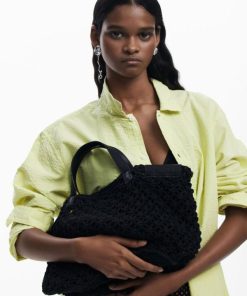 Theoutfithaus.shop49610786ec 2
