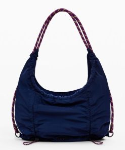 Theoutfithaus.shop5059664216 1