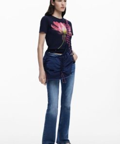 Theoutfithaus.shop5059664216 2