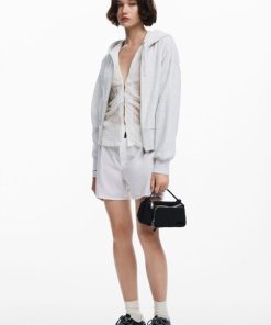 Theoutfithaus.shop5185057077 2