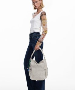 Theoutfithaus.shop57d86777ee 2