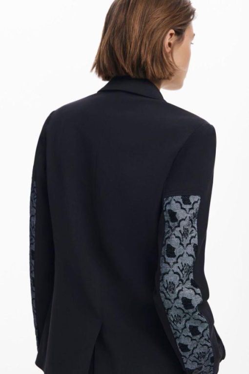 Theoutfithaus.shop582463ebf3 6
