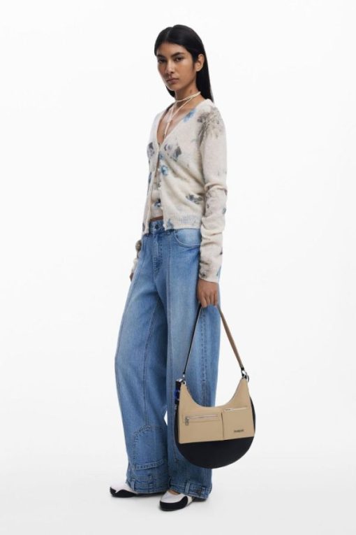 Theoutfithaus.shop590272c721 3