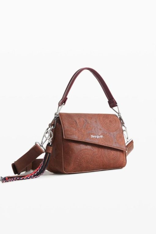 Theoutfithaus.shop5b6b6fa055 2