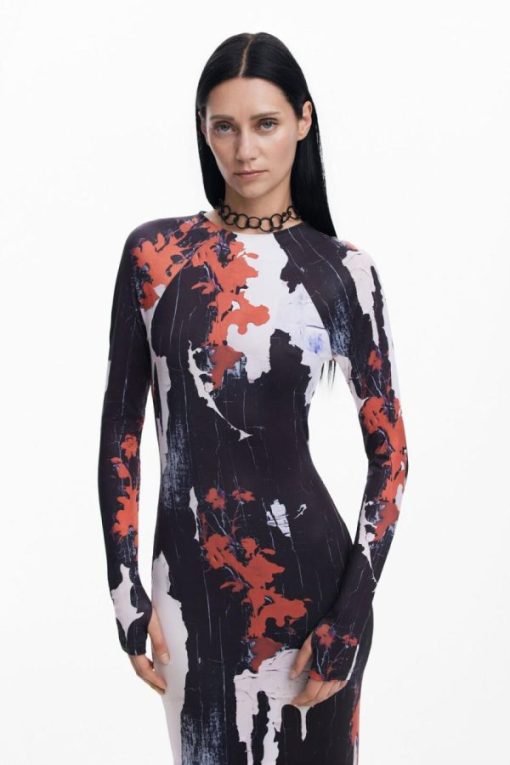 Theoutfithaus.shop5c3a6a8888 4