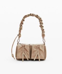 Theoutfithaus.shop5cef5f0d9a 1