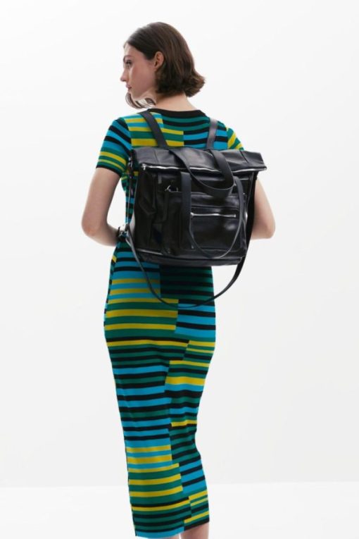 Theoutfithaus.shop5f561f5244 2