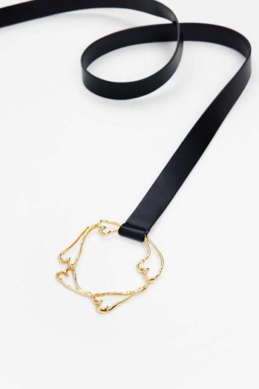 Theoutfithaus.shop6278bd6145 3