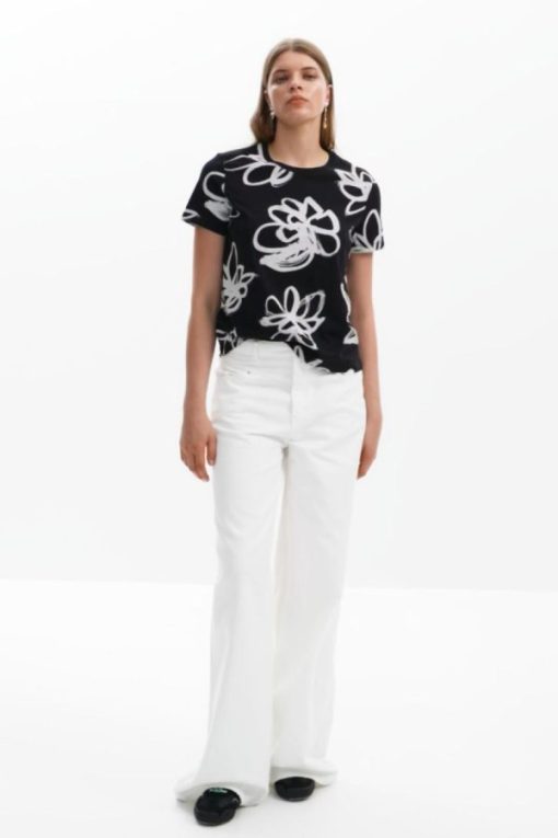 Theoutfithaus.shop62b02233a8 2