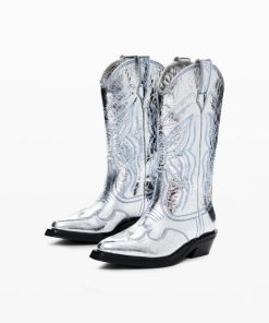 Theoutfithaus.shop6899aa1720 2