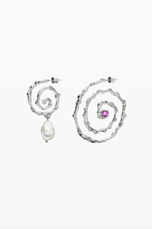 Theoutfithaus.shop696be2a4c0 1