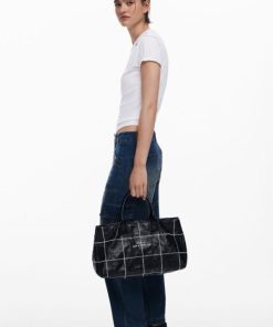 Theoutfithaus.shop6cbbb91e3c 2