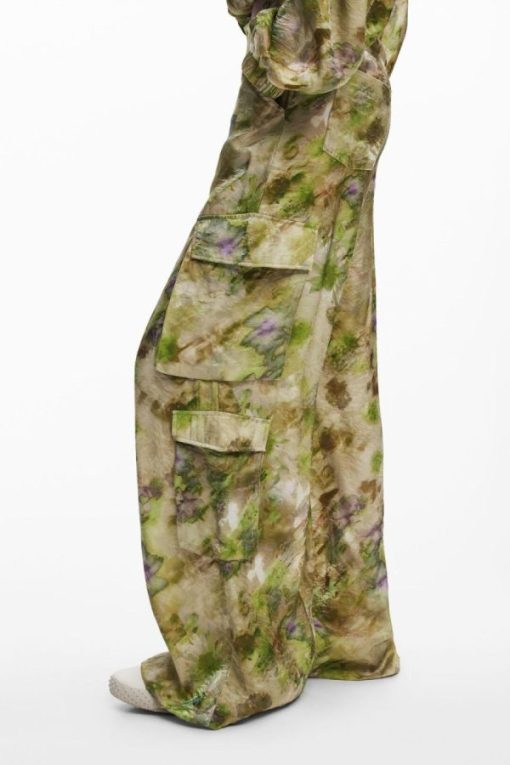 Theoutfithaus.shop6e550f0cff 5