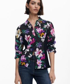 Theoutfithaus.shop7134535afd 1