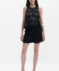 Theoutfithaus.shop7364b73f97 2