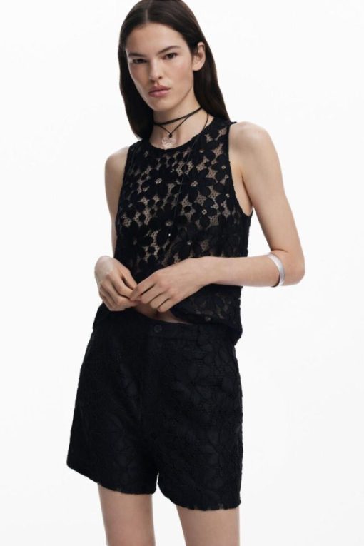 Theoutfithaus.shop7364b73f97 4