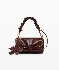 Theoutfithaus.shop7a4cfe41af 1