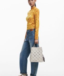 Theoutfithaus.shop7bc629827e 2