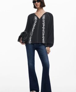 Theoutfithaus.shop87e480cf8a 2