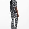 Theoutfithaus.shop8aca4e6f88 4